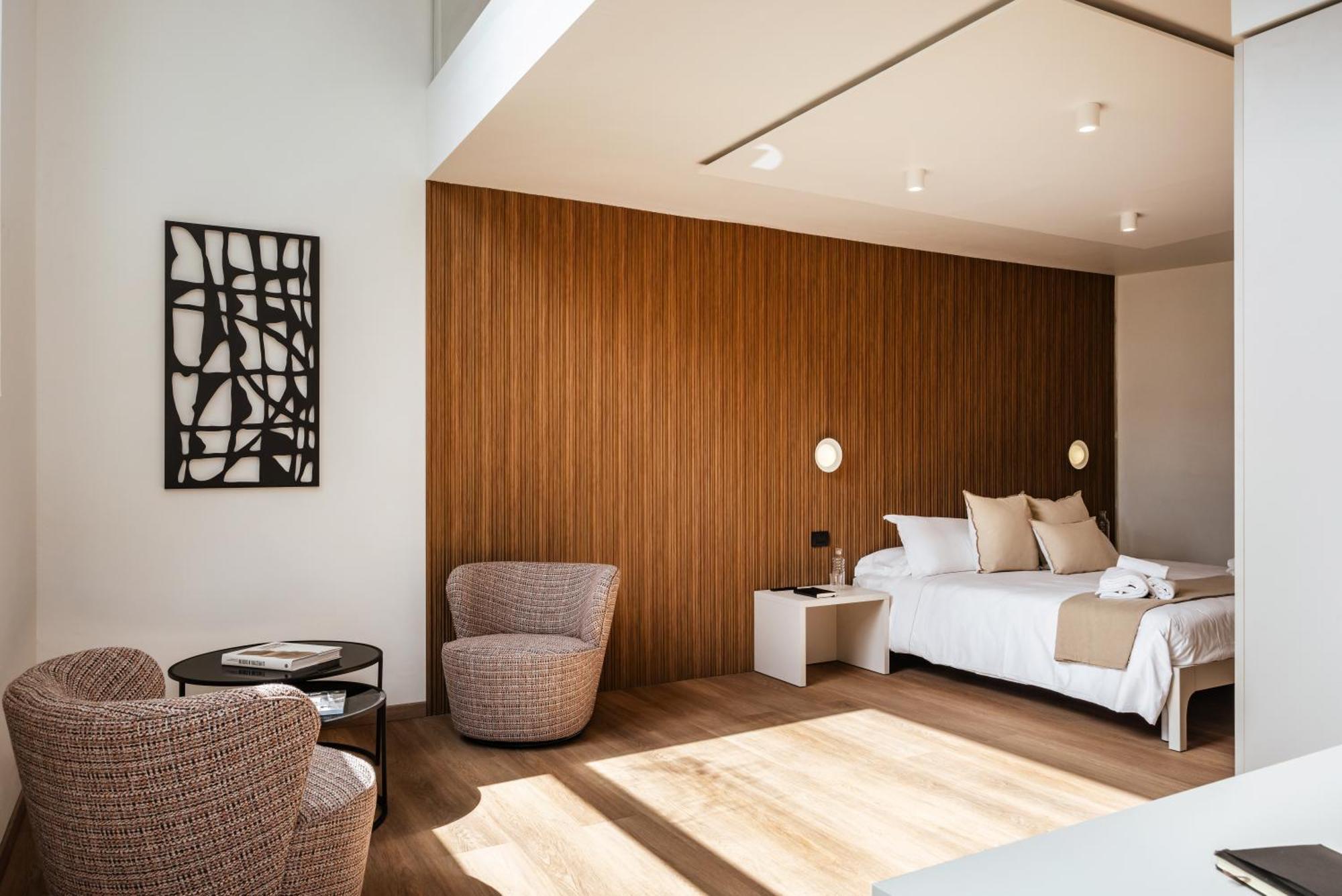 Rh Lifestyle Rooms & Suites Olbia Ngoại thất bức ảnh
