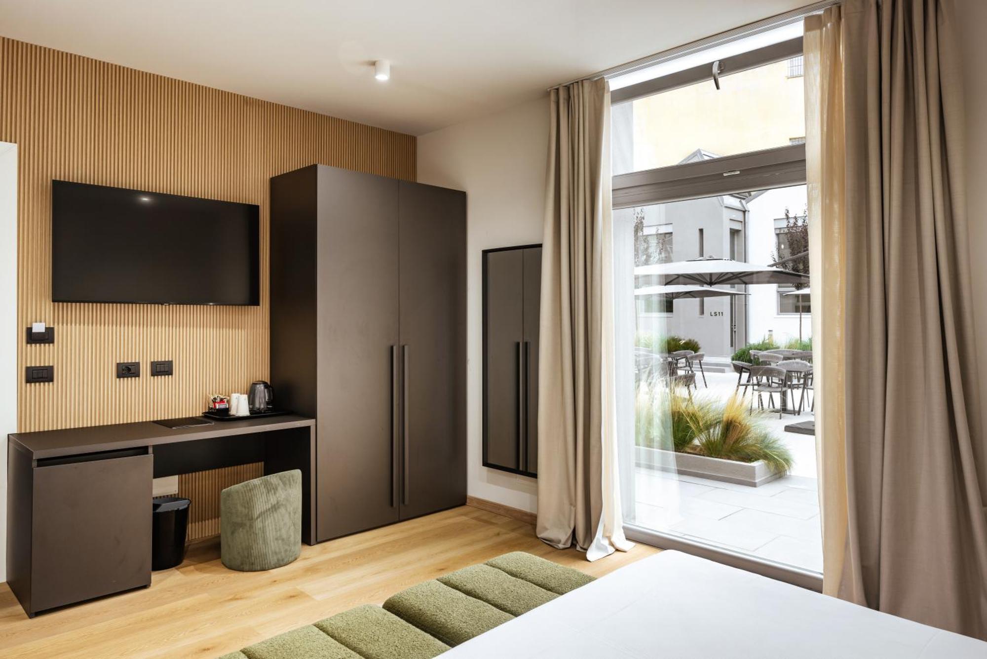 Rh Lifestyle Rooms & Suites Olbia Ngoại thất bức ảnh