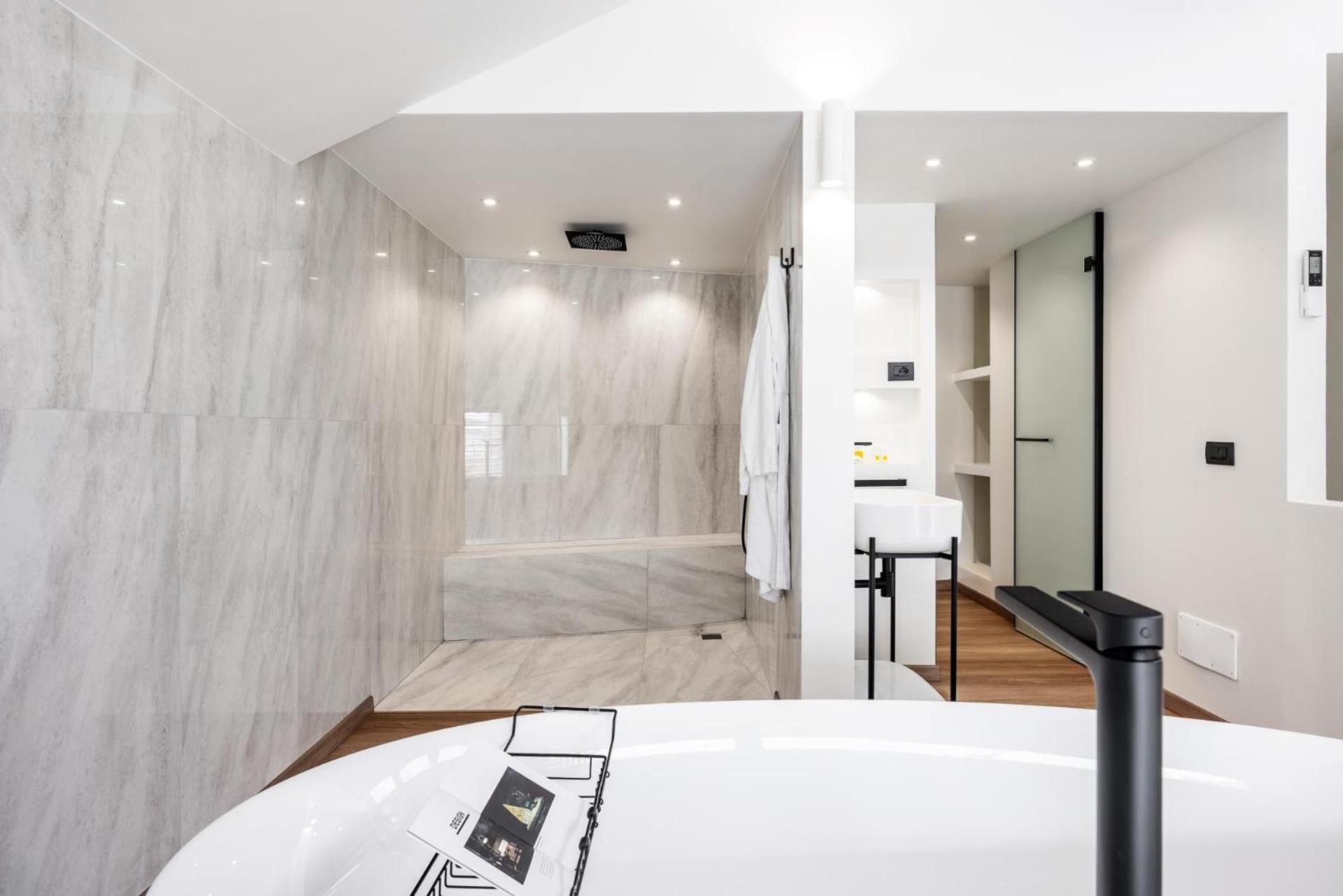 Rh Lifestyle Rooms & Suites Olbia Phòng bức ảnh